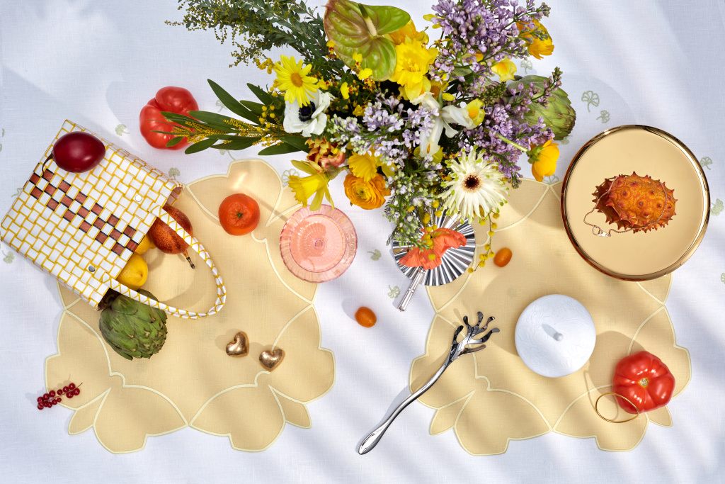 Truffle_Bee_04.1213956 1 (1).jpg Truffle_Bee_04.1213956 1 (1).jpg